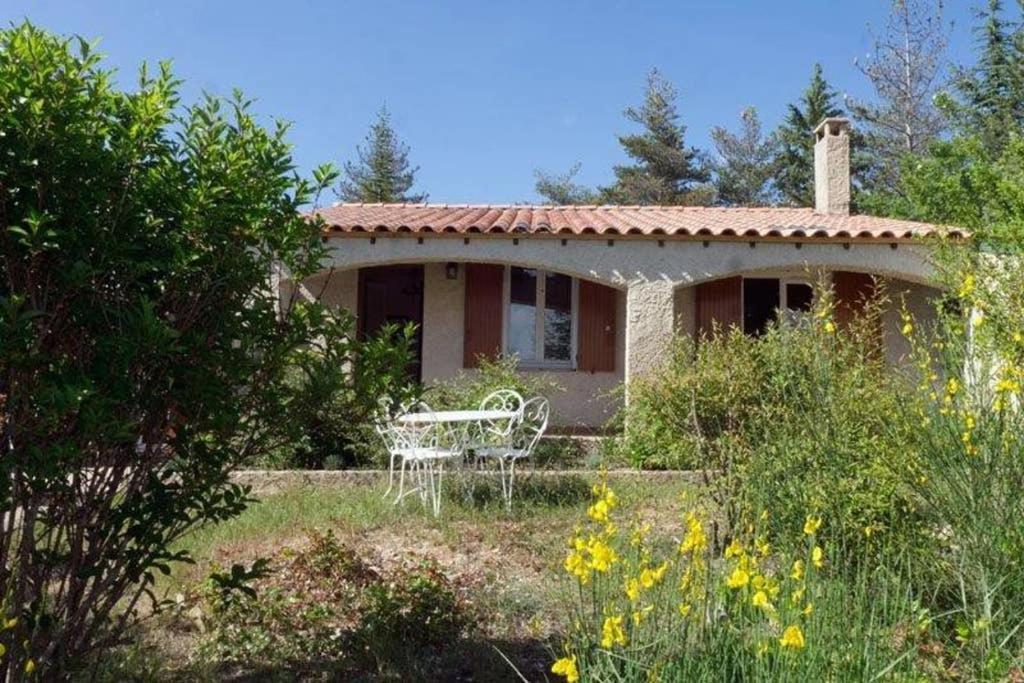 Villa La Lurette, Appartement Et Studio Saint-Étienne-les-Orgues Kültér fotó