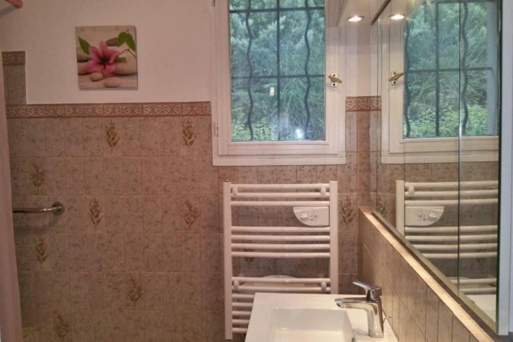 Villa La Lurette, Appartement Et Studio Saint-Étienne-les-Orgues Kültér fotó